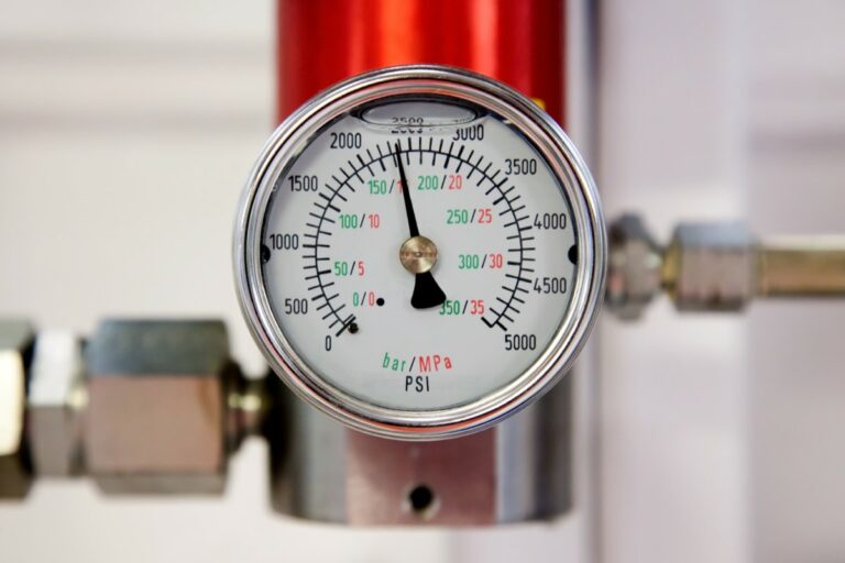 Pression de chaudière trop basse : que faire en sécurité ?